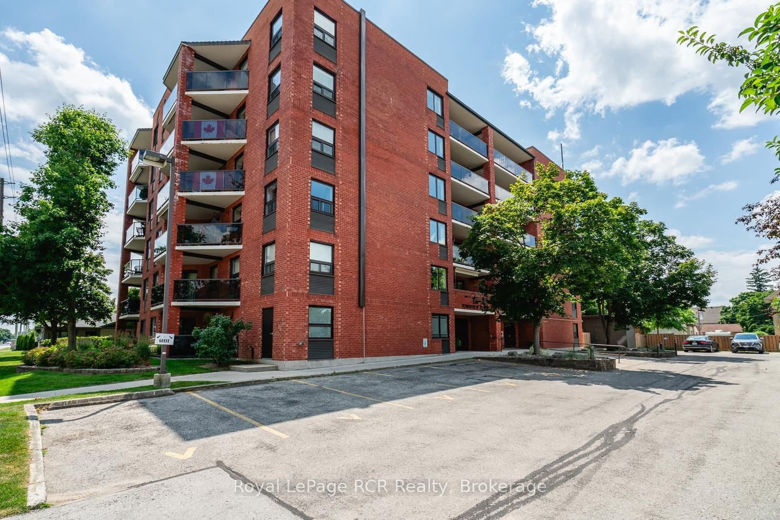 #606 - 536 11th Avenue