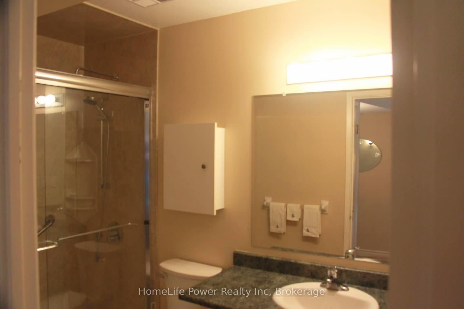 20 ST GEORGE Street, Unit 208 thumbnail 11