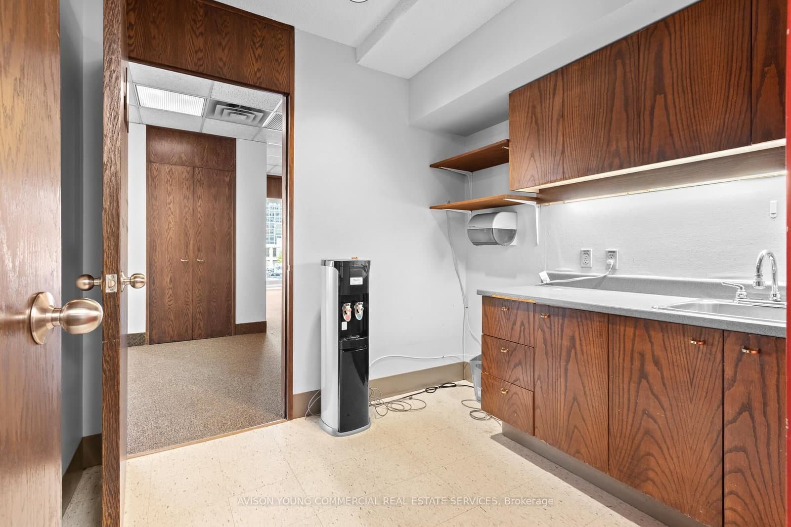 280 Albert Street, Unit 202 thumbnail 4