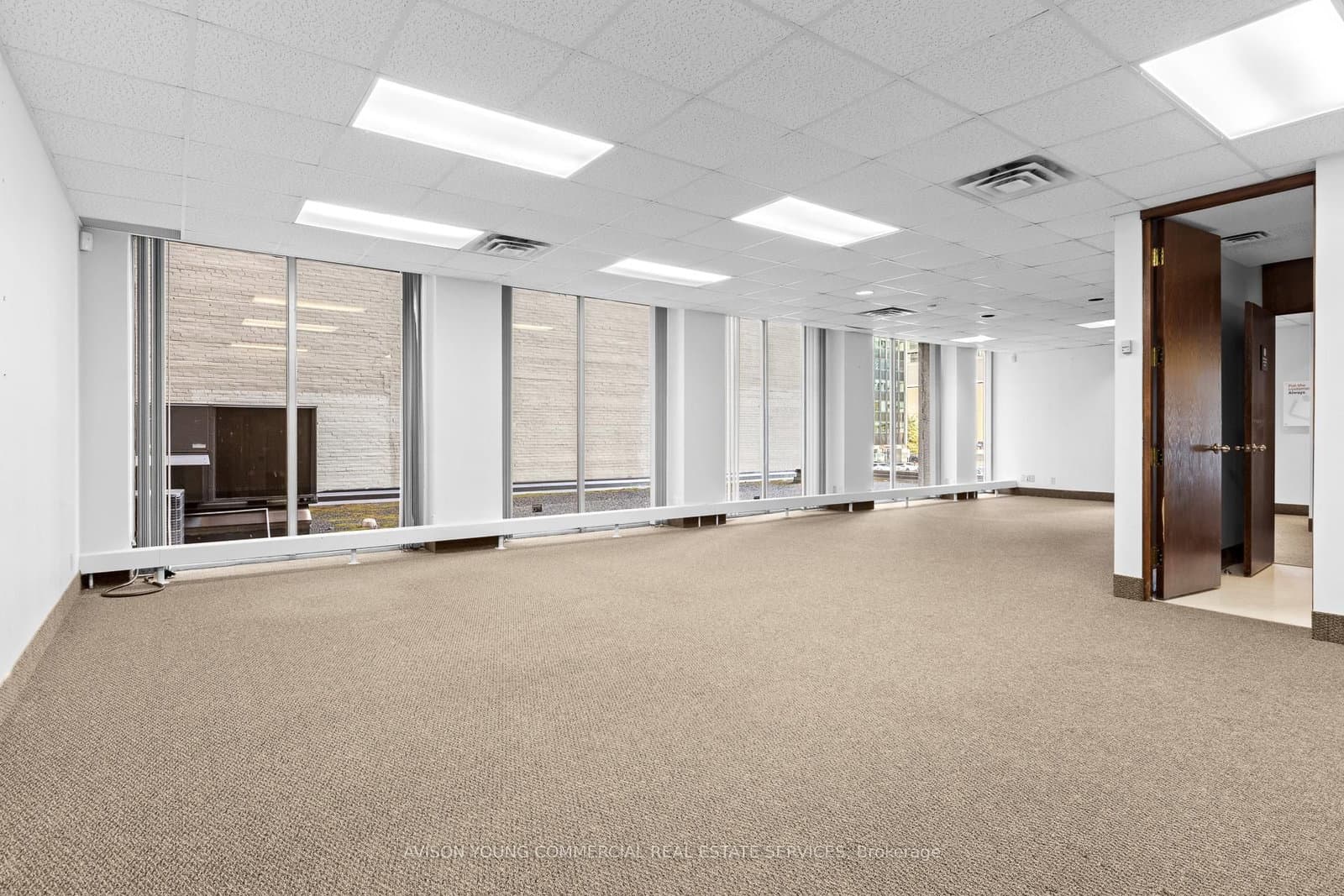 280 Albert Street, Unit 202 thumbnail 5