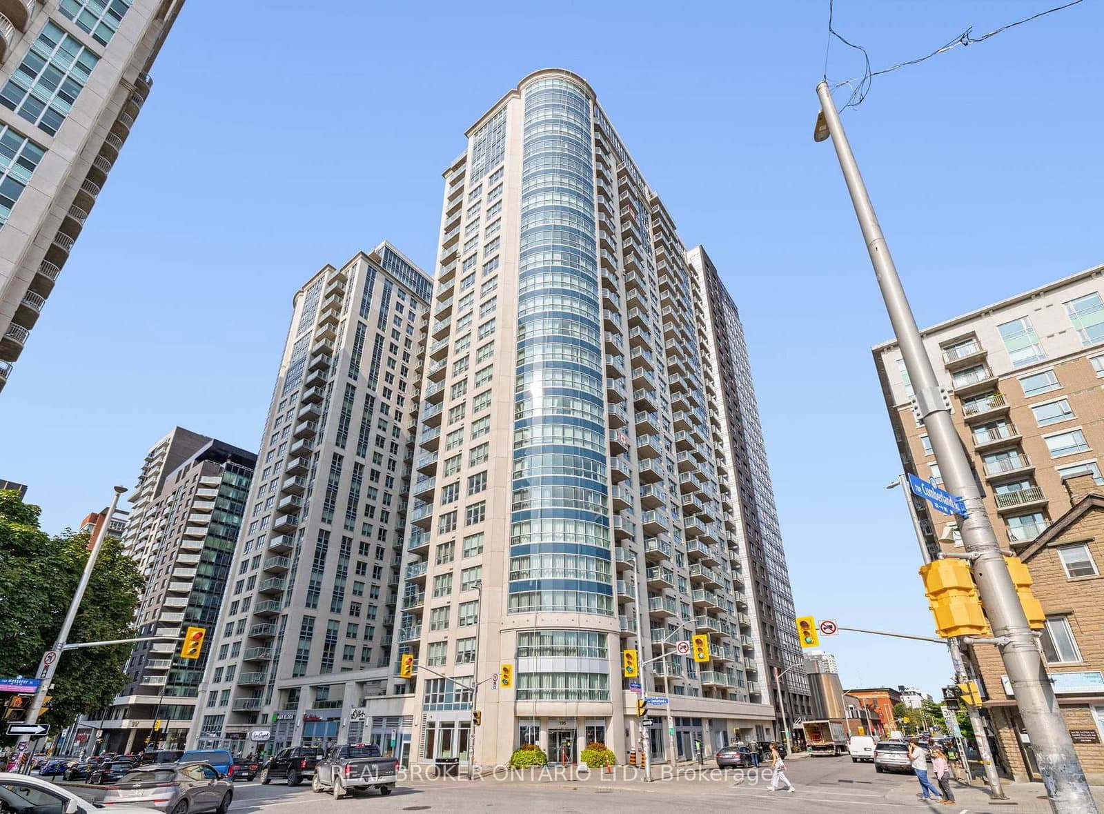195 Besserer Street, Unit 407