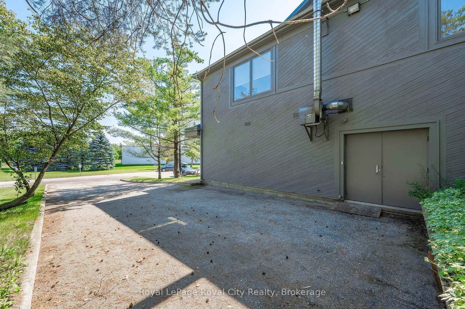 361 Southgate Drive thumbnail 43