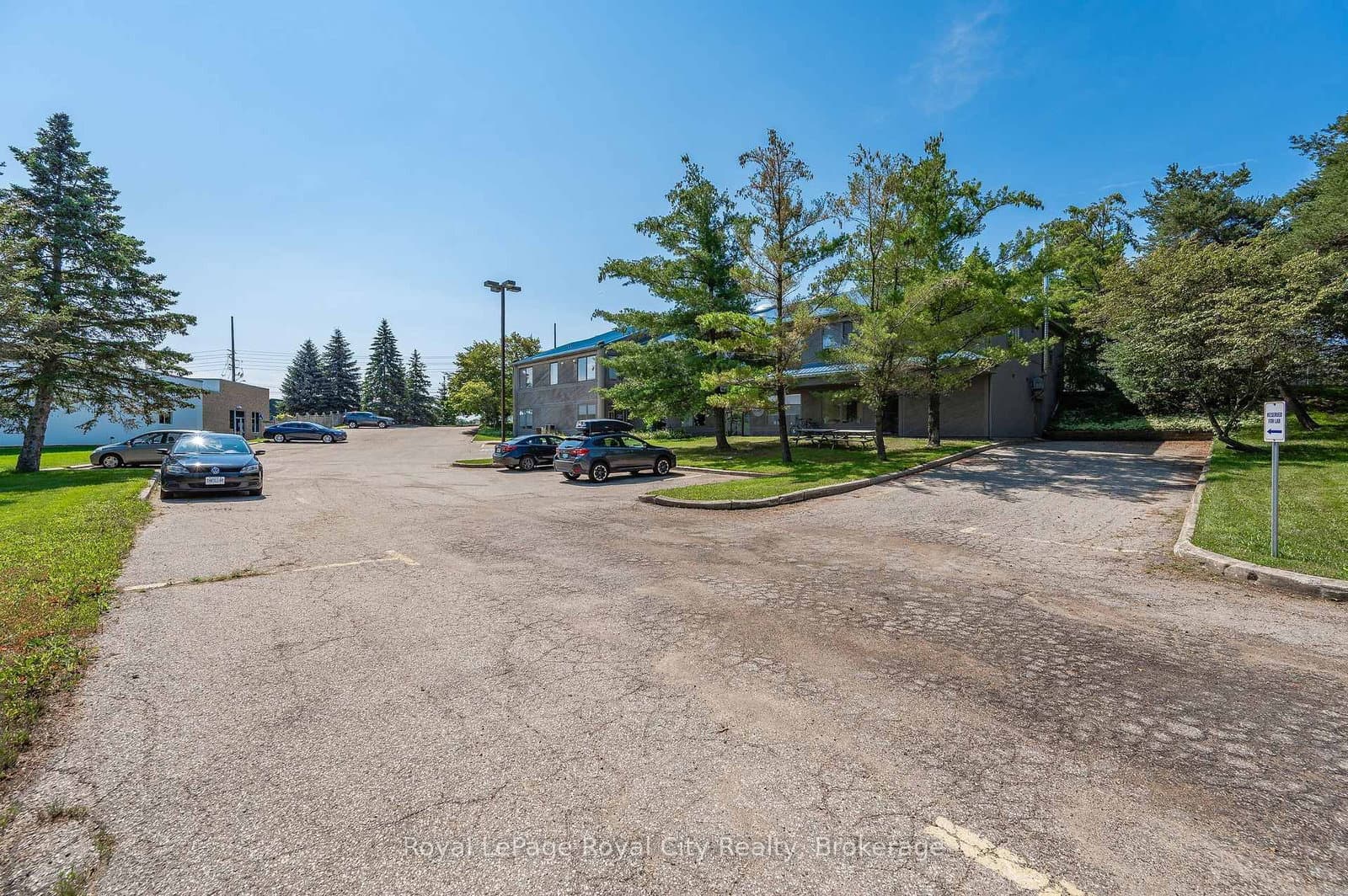 361 Southgate Drive thumbnail 44