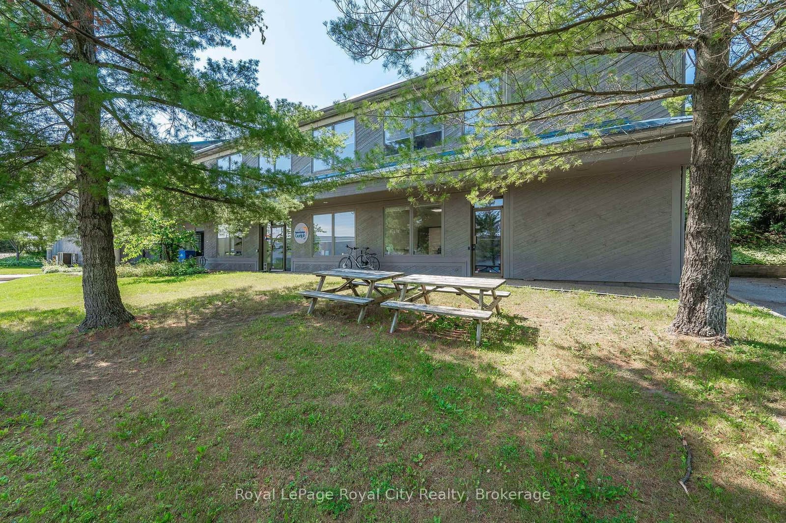 361 Southgate Drive thumbnail 45