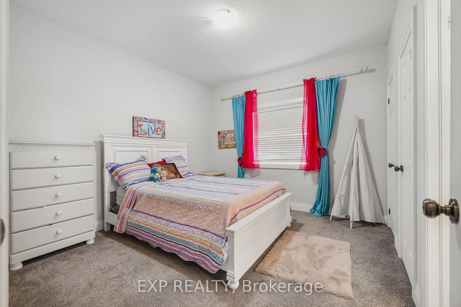 346 Moorlands Crescent thumbnail 22