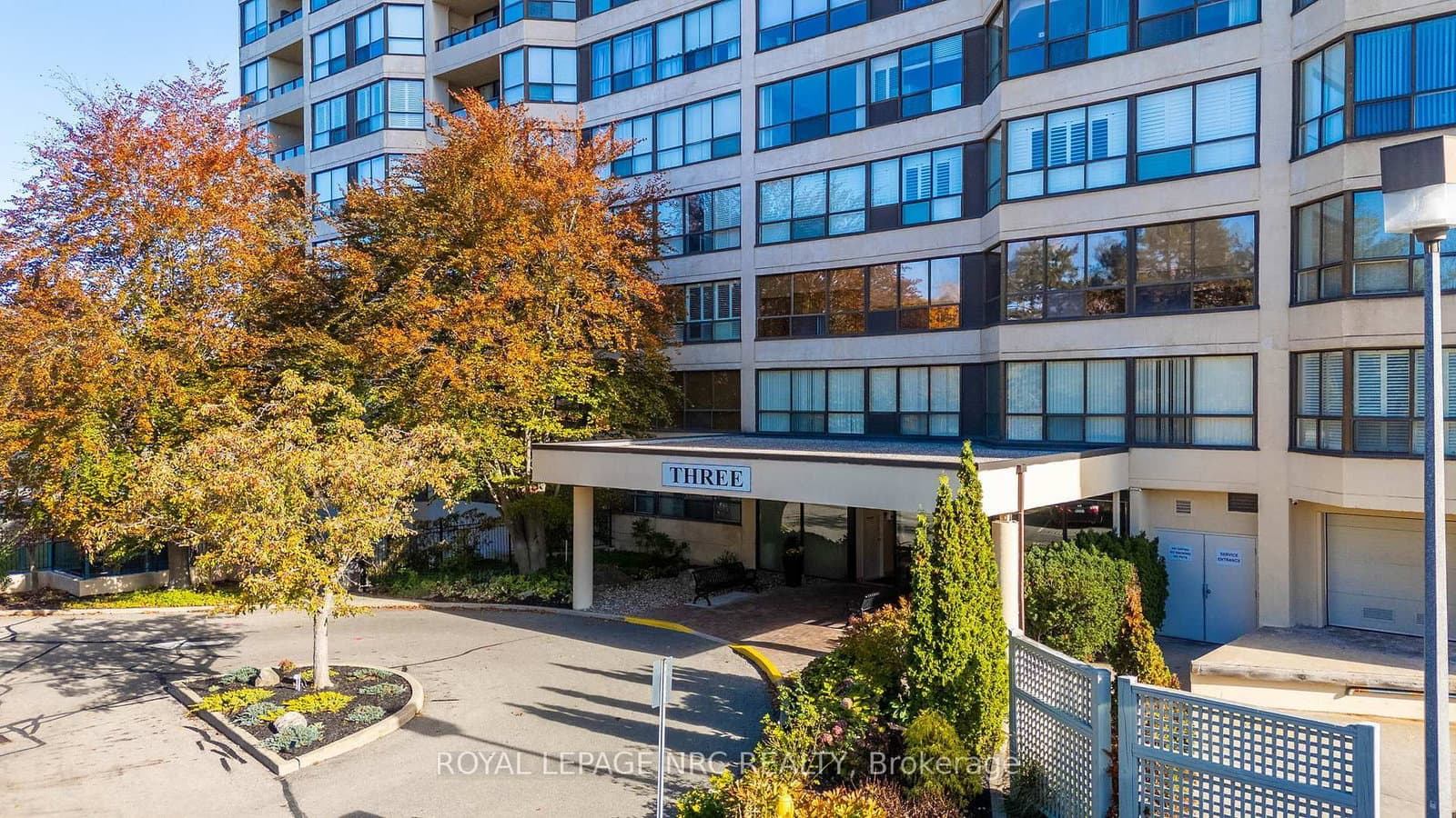 3 Towering Heights Boulevard, Unit 102