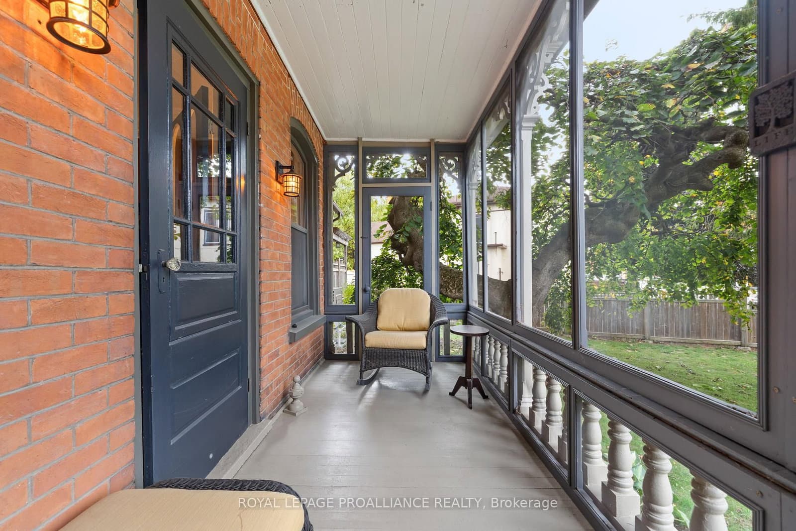 79 West Mary Street thumbnail 18