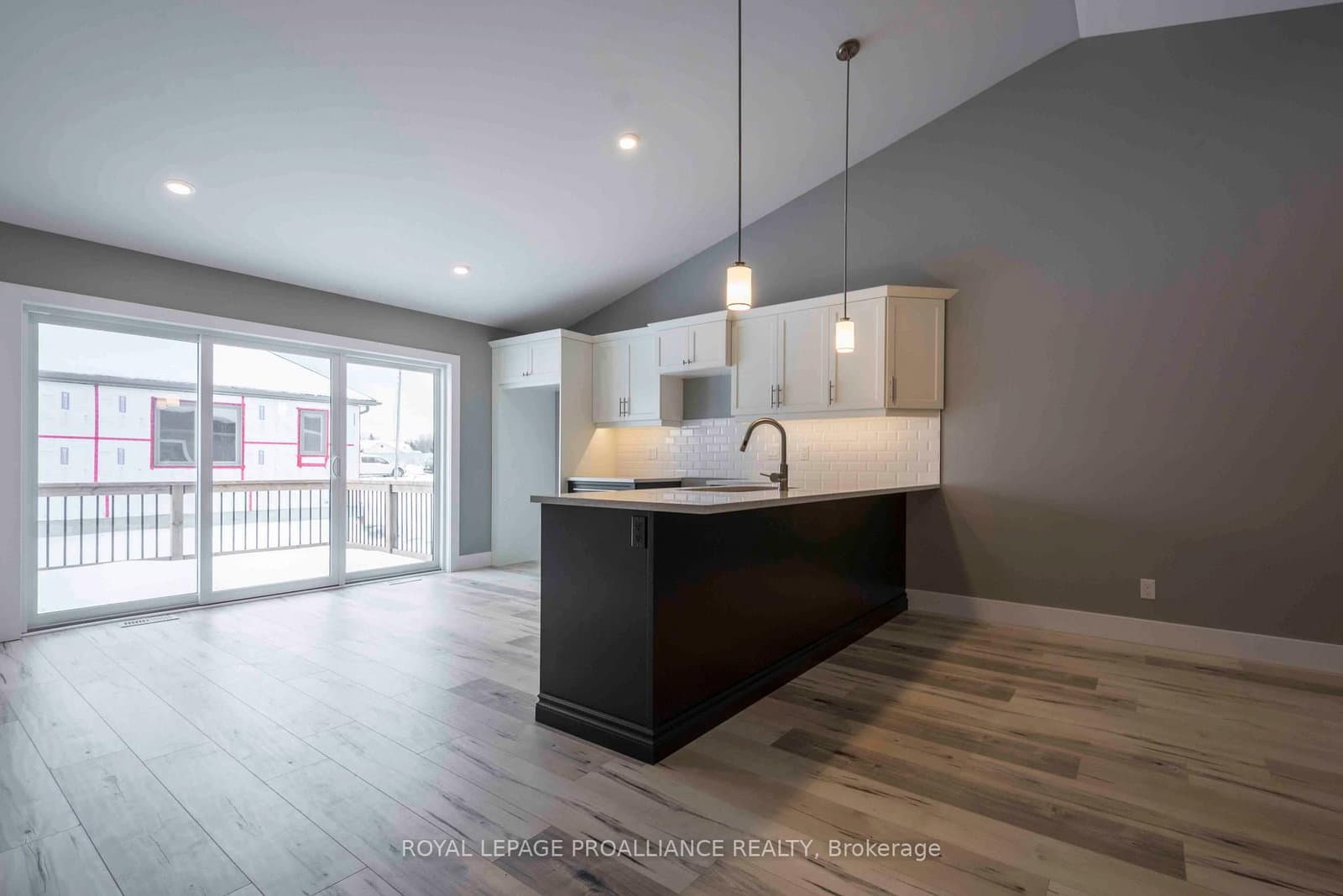 117 Farrington Crescent thumbnail 9