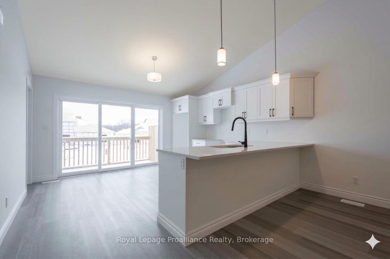 119 Farrington Crescent thumbnail 7