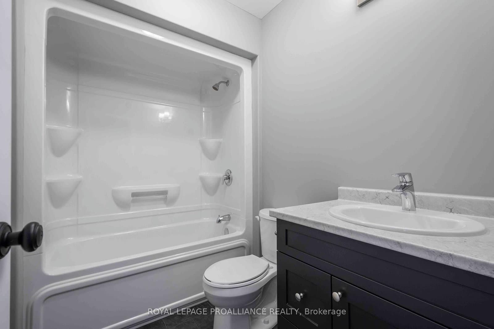 123 Farrington Crescent thumbnail 15
