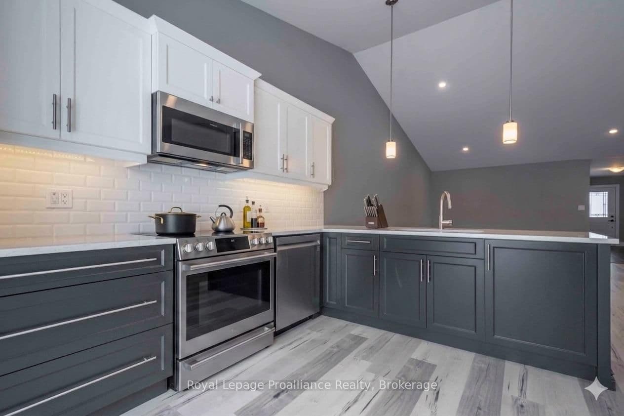 123 Farrington Crescent thumbnail 5
