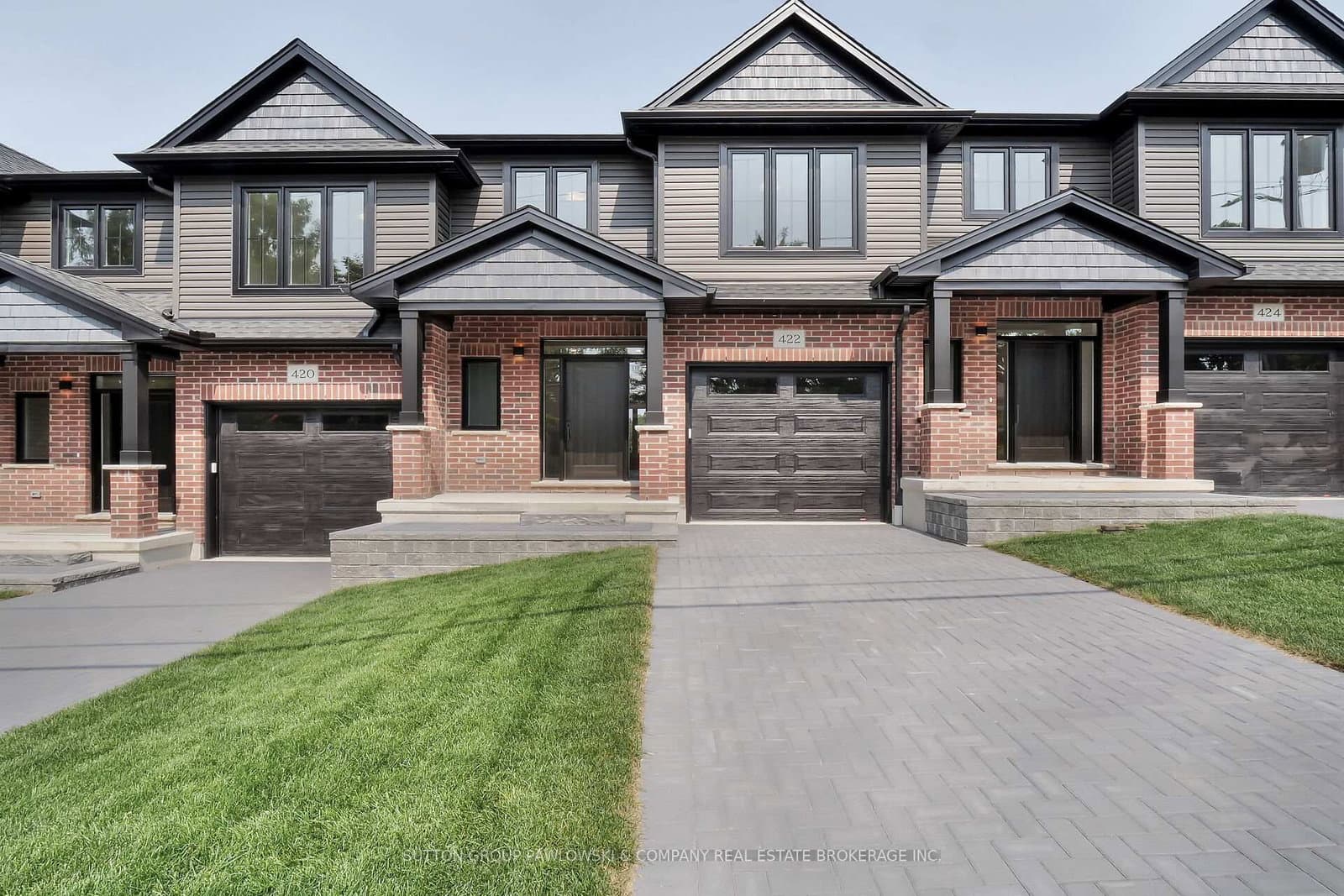 422 Old Wonderland Road - Image 1