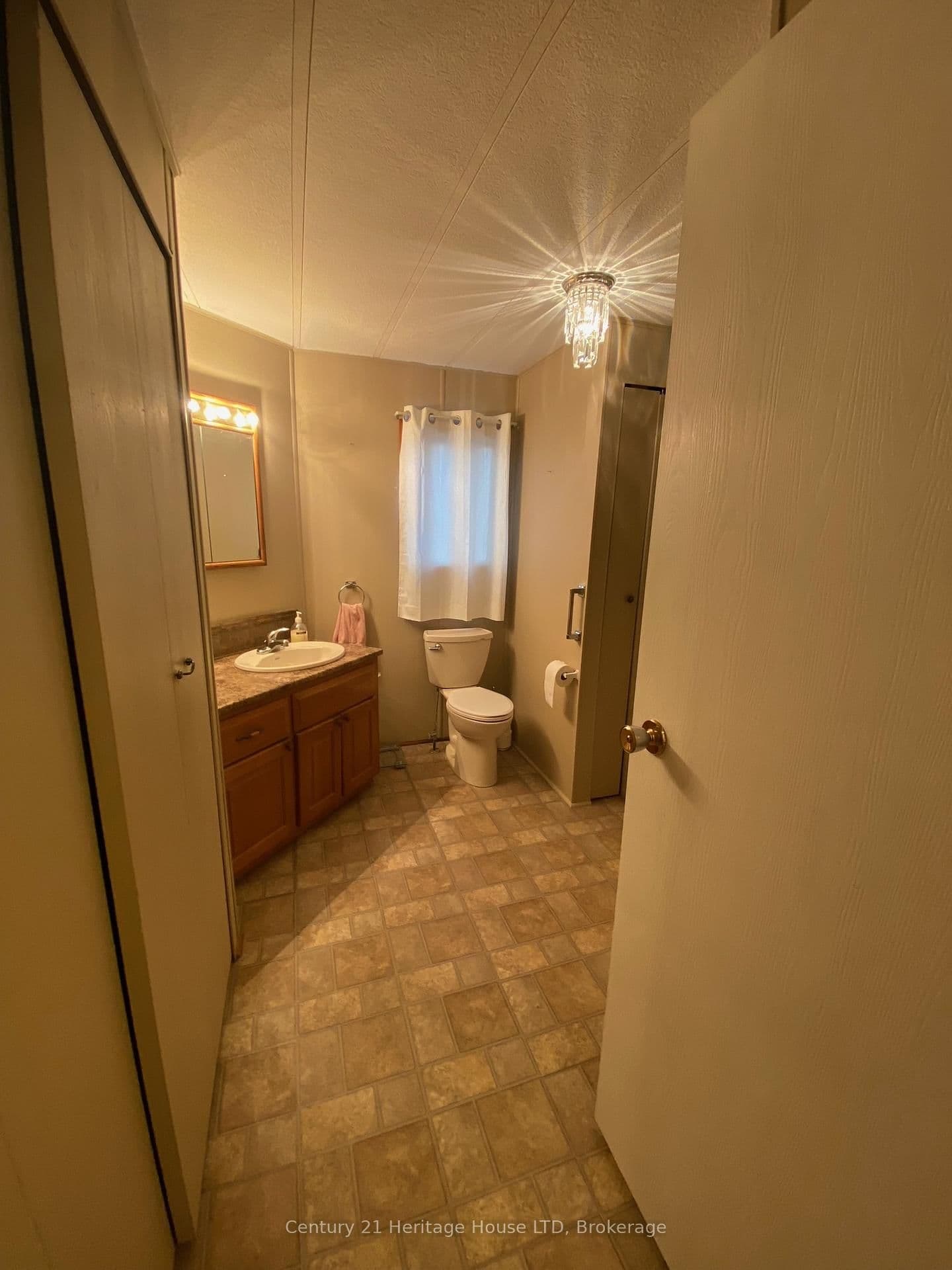 3033 Townline Road, Unit 187 thumbnail 20