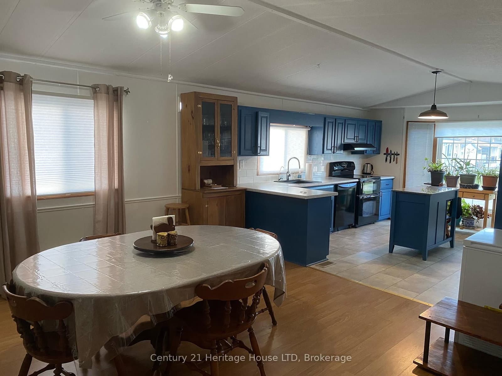 3033 Townline Road, Unit 187 thumbnail 8
