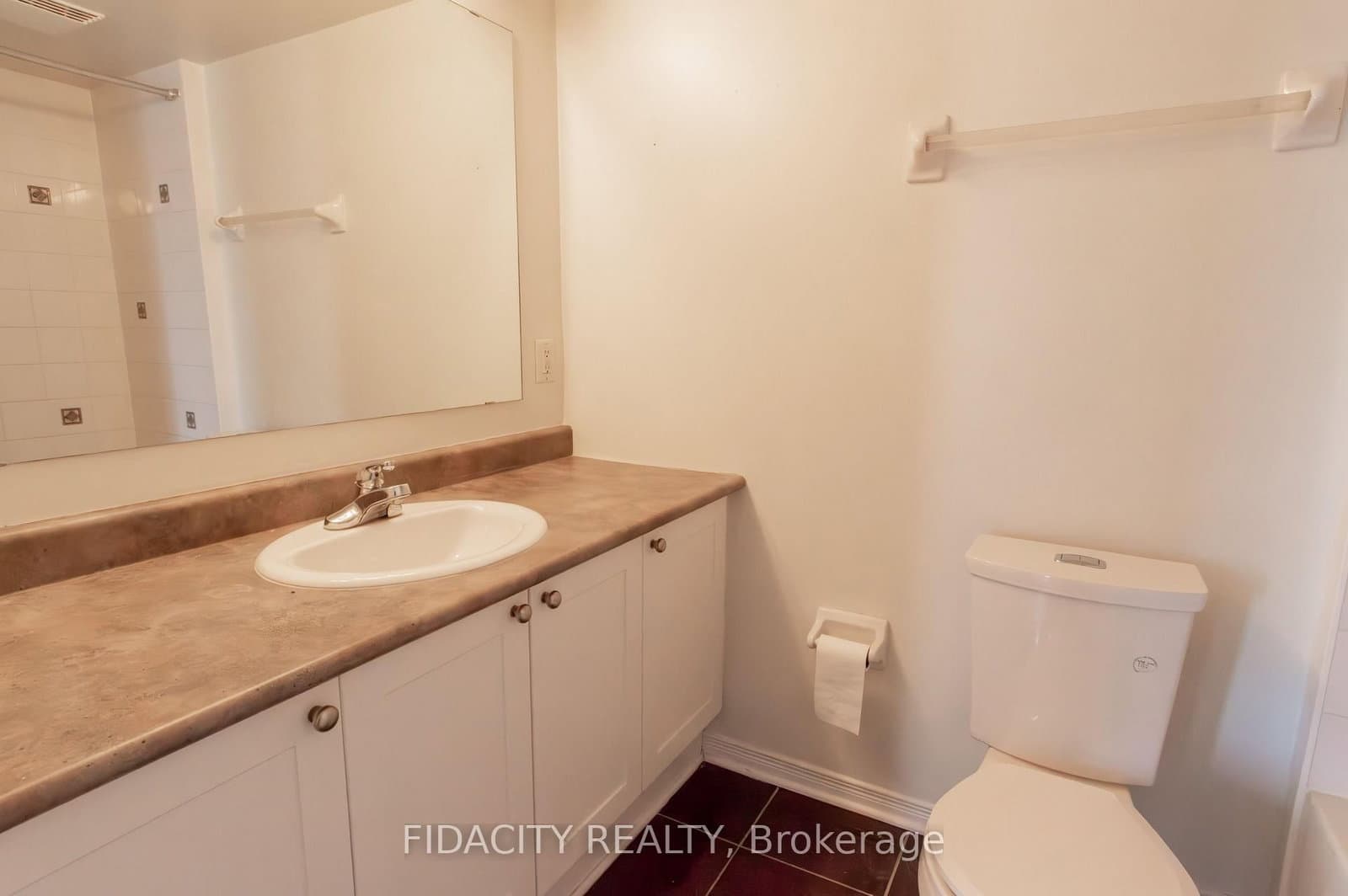 310 Central Park Drive, Unit 5C thumbnail 6