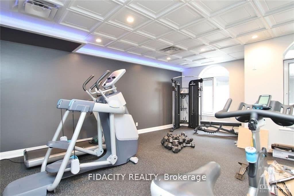 310 Central Park Drive, Unit 5C thumbnail 9