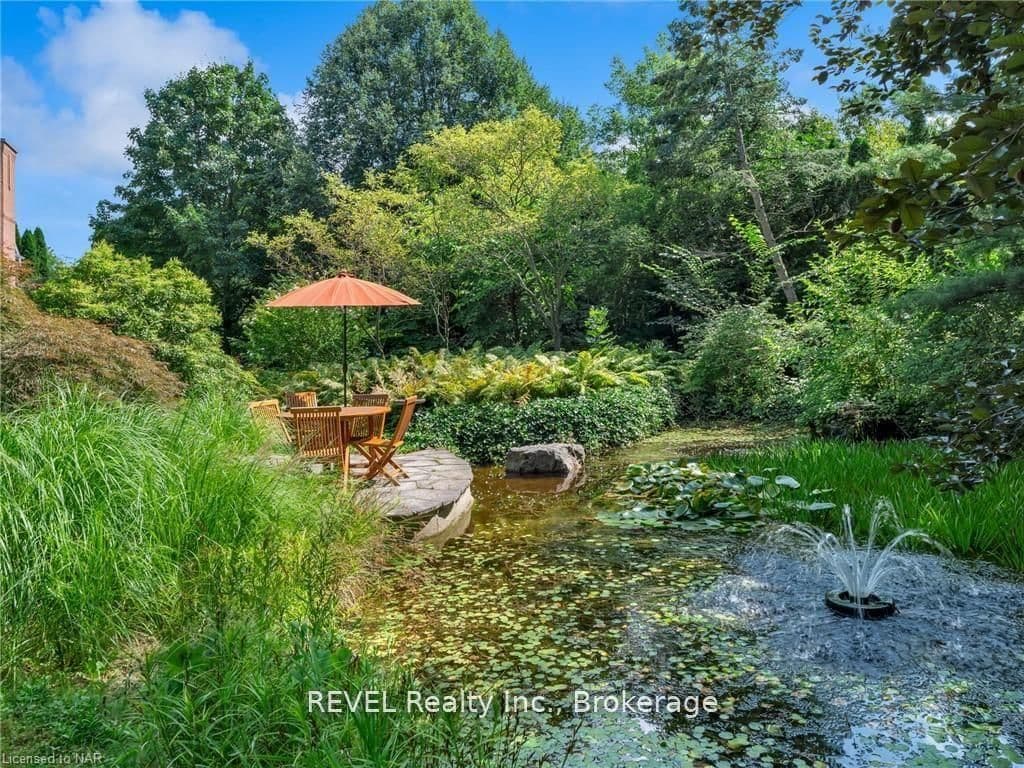 411 VICTORIA ST - LOT 1 Street thumbnail 11