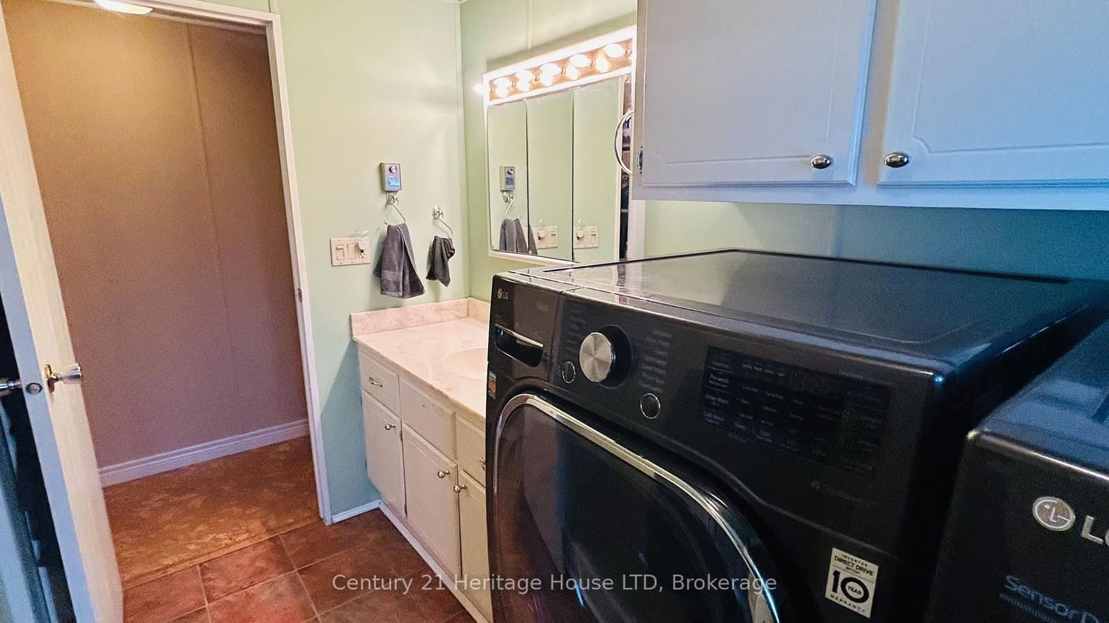 3033 Townline Road, Unit 59 thumbnail 14