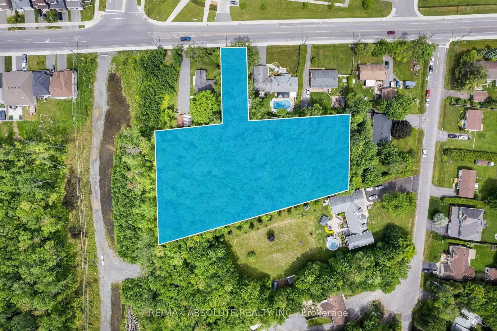 6412 RENAUD Road - Image 1
