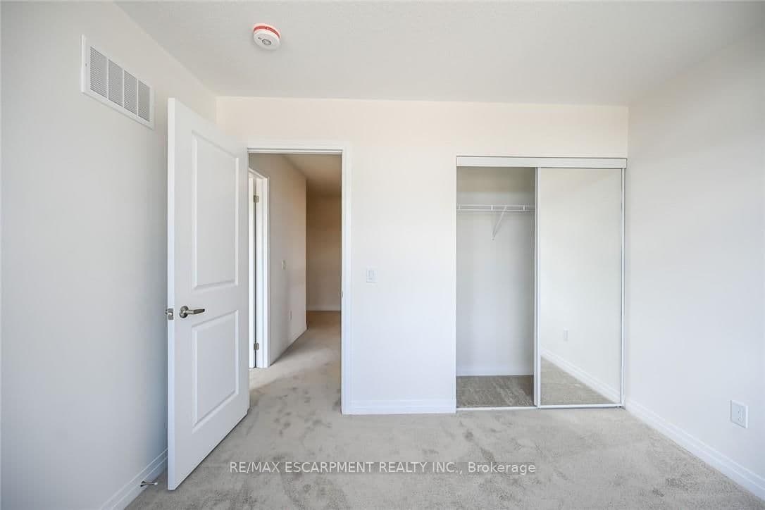 377 Provident Way thumbnail 40