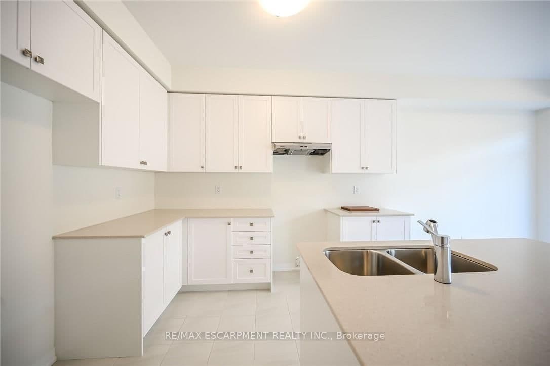 377 Provident Way thumbnail 9