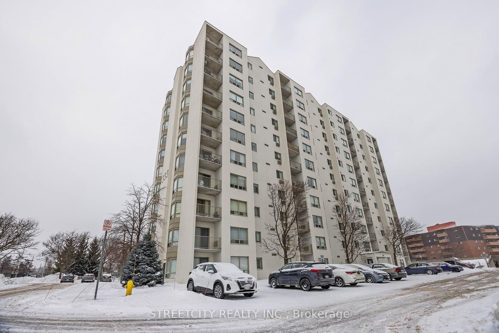 #407 - 333 Commissioners Road W