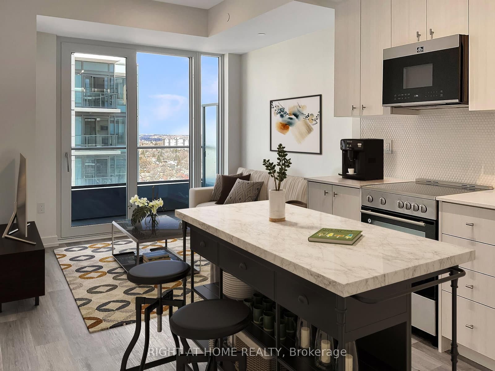 15 Wellington Street, Unit 1814