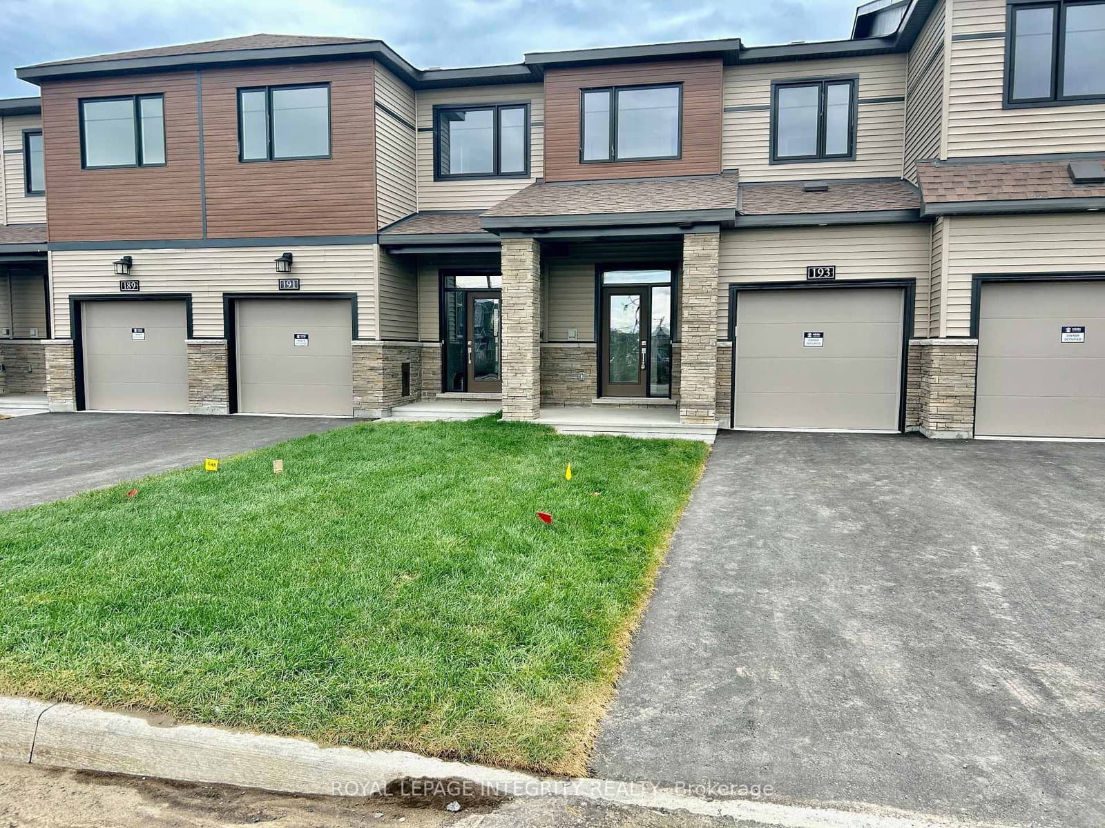 193 Shallow Pond Place