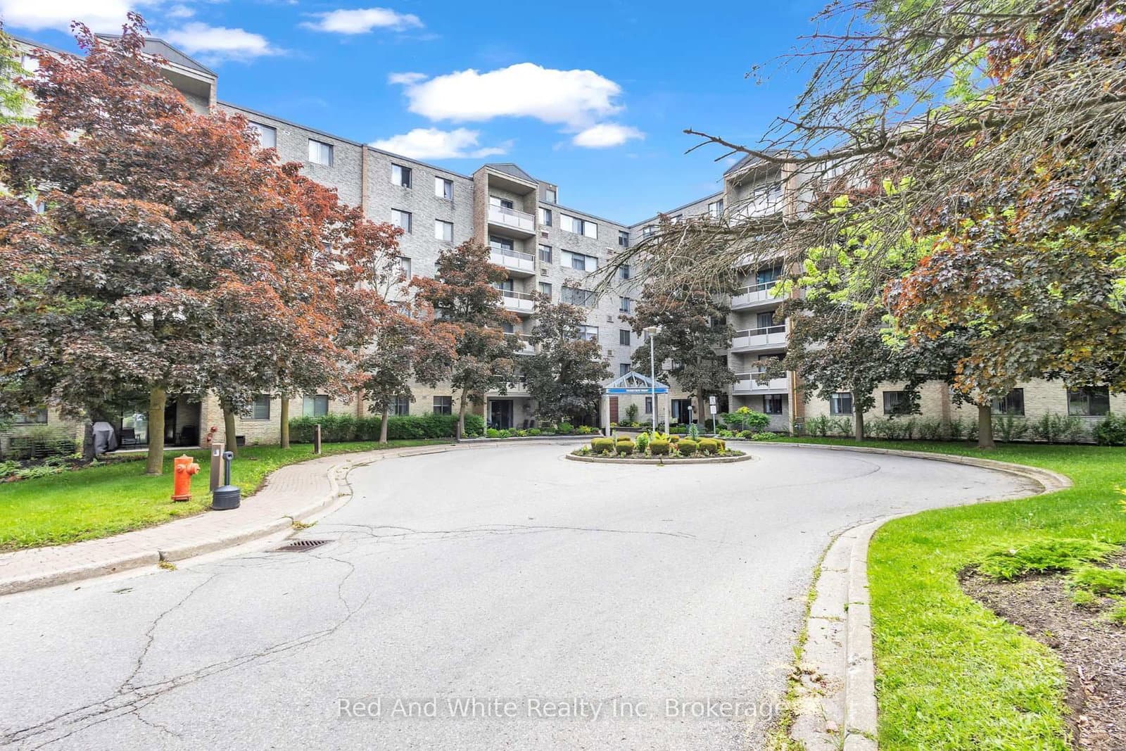 #206 - 93 Westwood Road