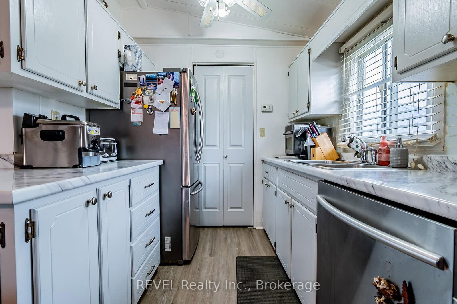 3033 Townline Road, Unit 115 thumbnail 12
