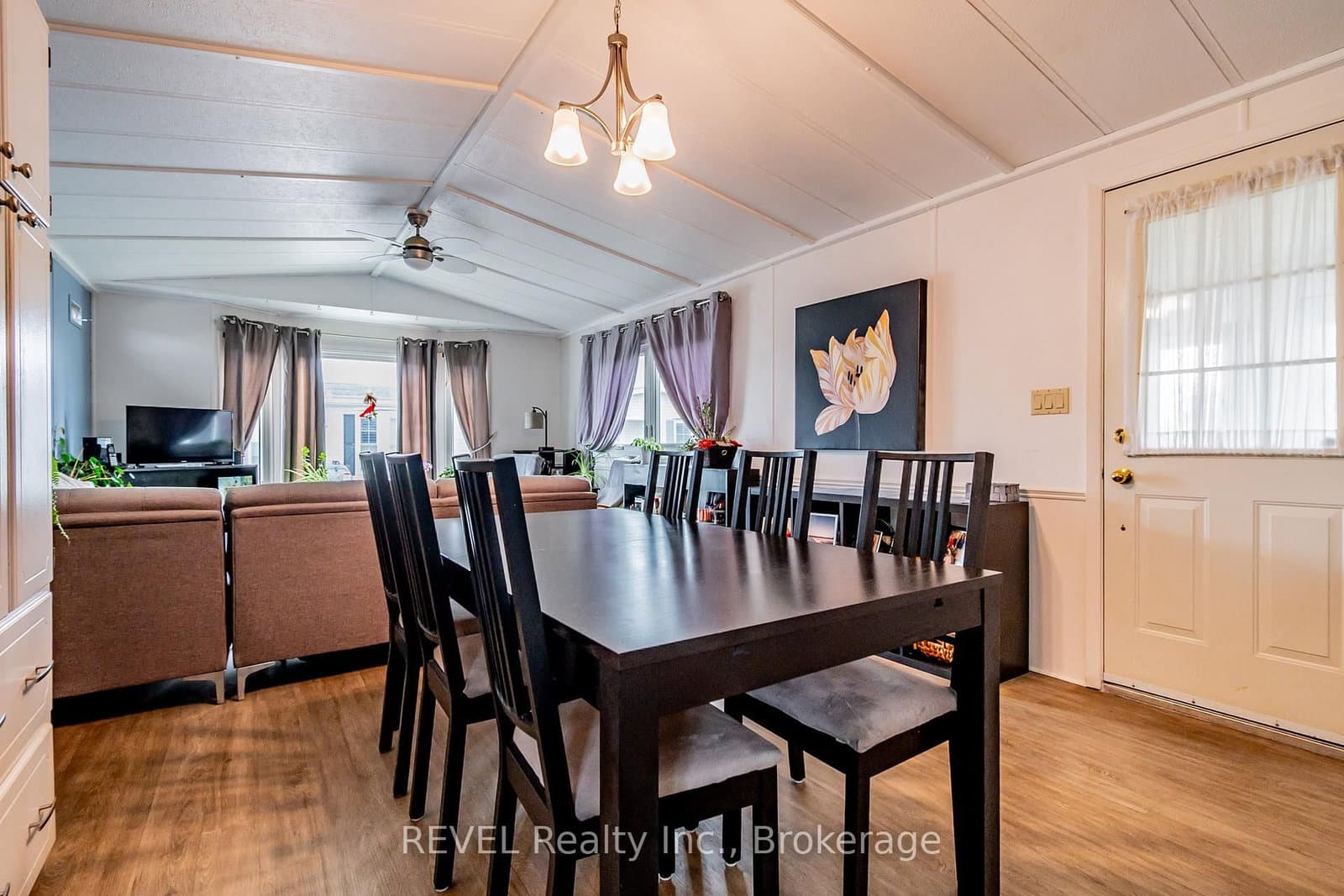 3033 Townline Road, Unit 115 thumbnail 18