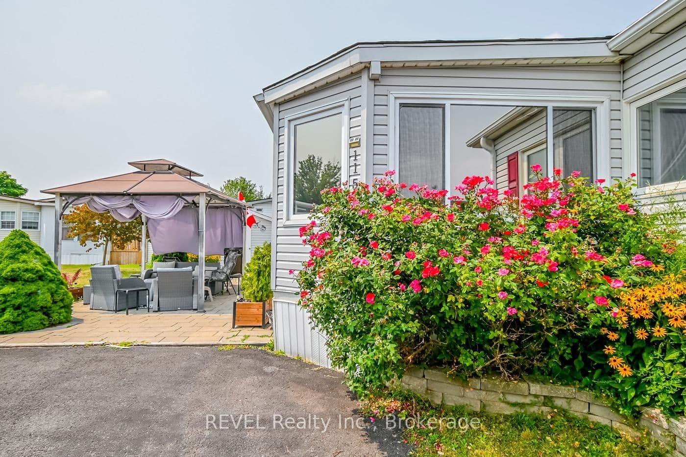 3033 Townline Road, Unit 115 thumbnail 3
