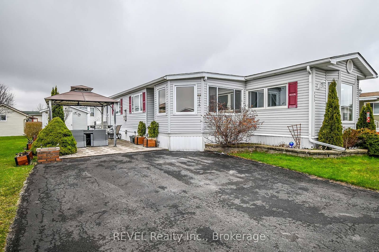 3033 Townline Road, Unit 115 thumbnail 35