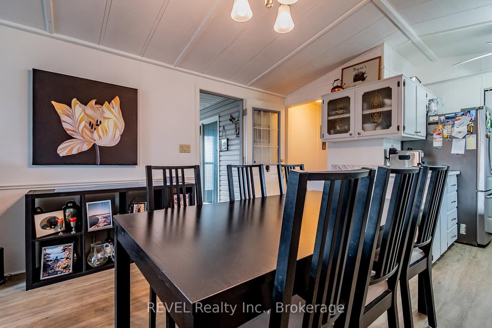 3033 Townline Road, Unit 115 thumbnail 7