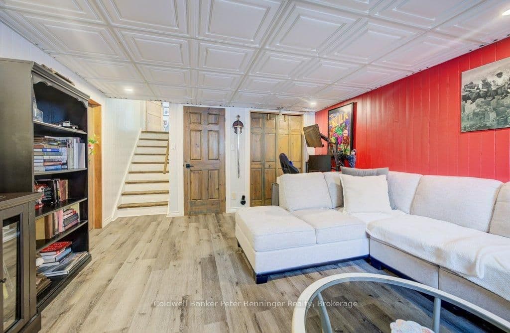 77 2nd Street Crescent thumbnail 34
