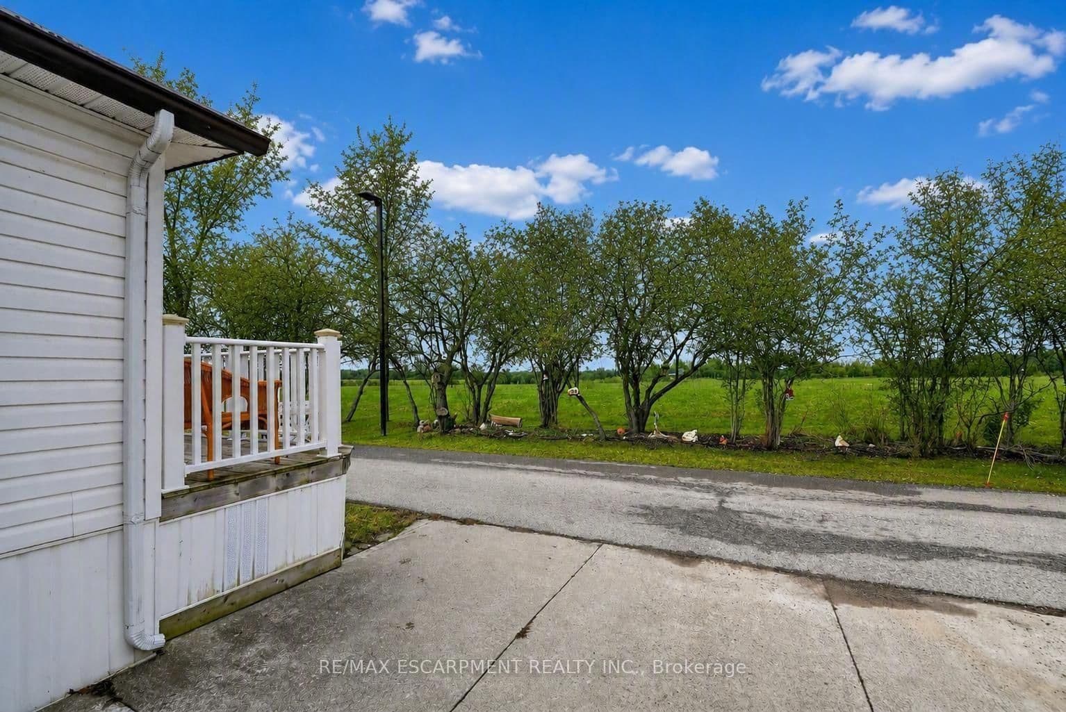 3033 Townline Road, Unit 154 thumbnail 3