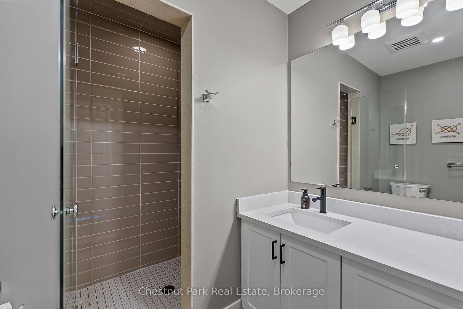 61 Rockmount Crescent thumbnail 20