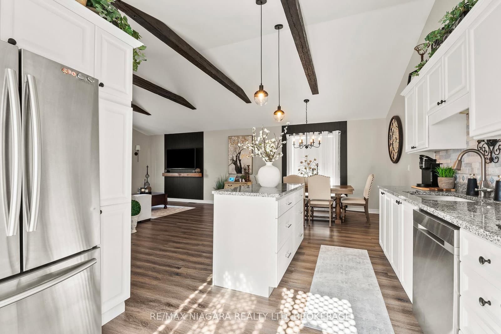 232 Regatta Drive thumbnail 14
