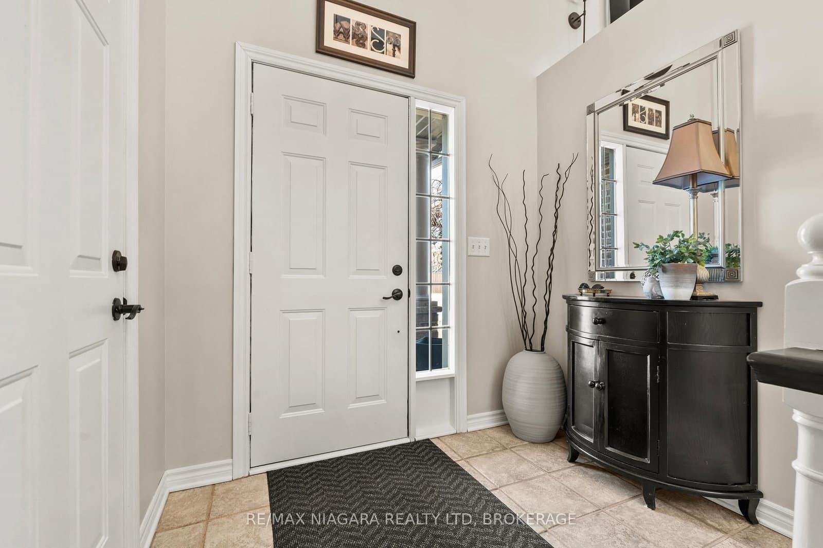 232 Regatta Drive thumbnail 5