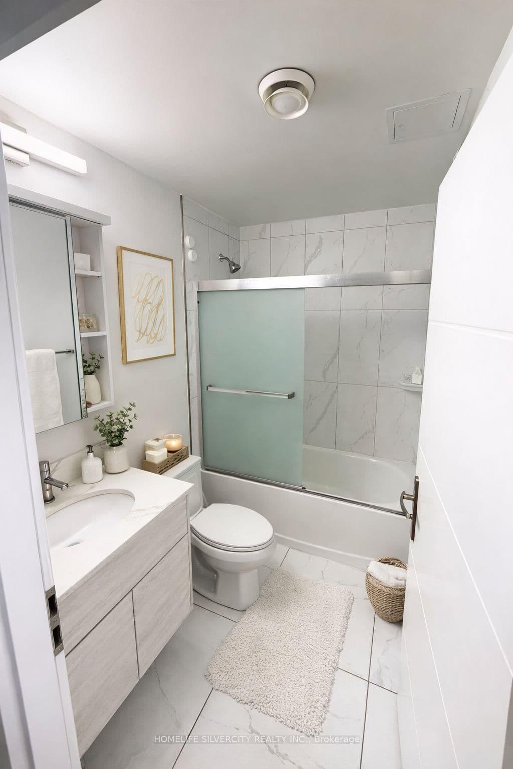 60 Frederick Street, Unit 3302 thumbnail 3
