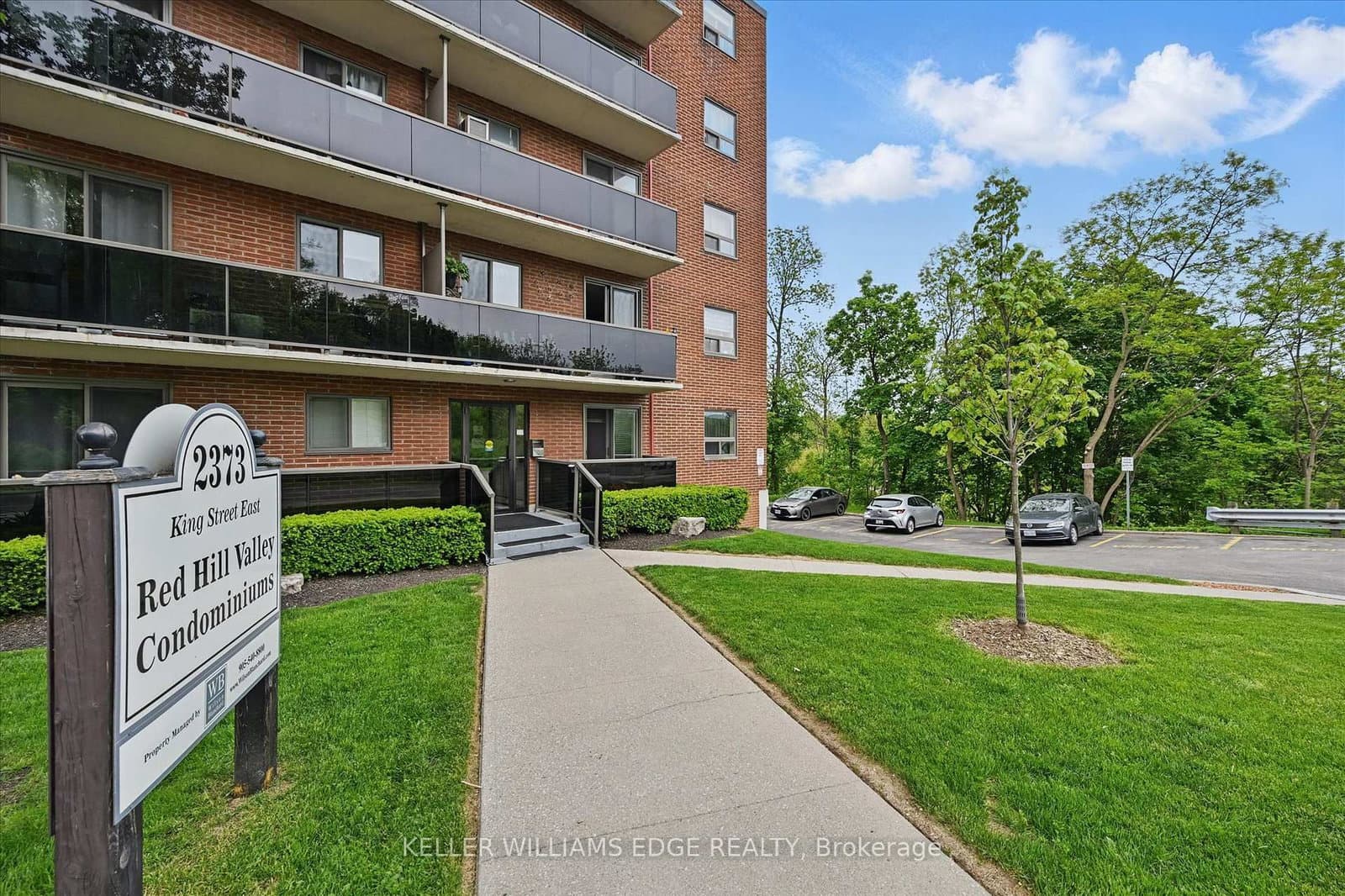 #43 - 2373 King Street E