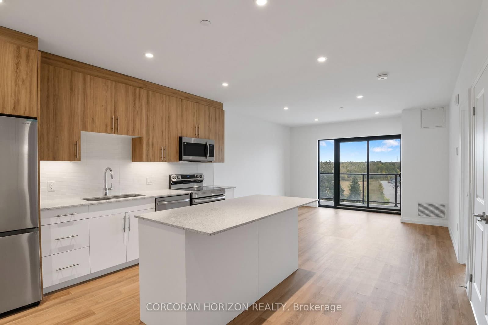 #717 - 525 New Dundee Road
