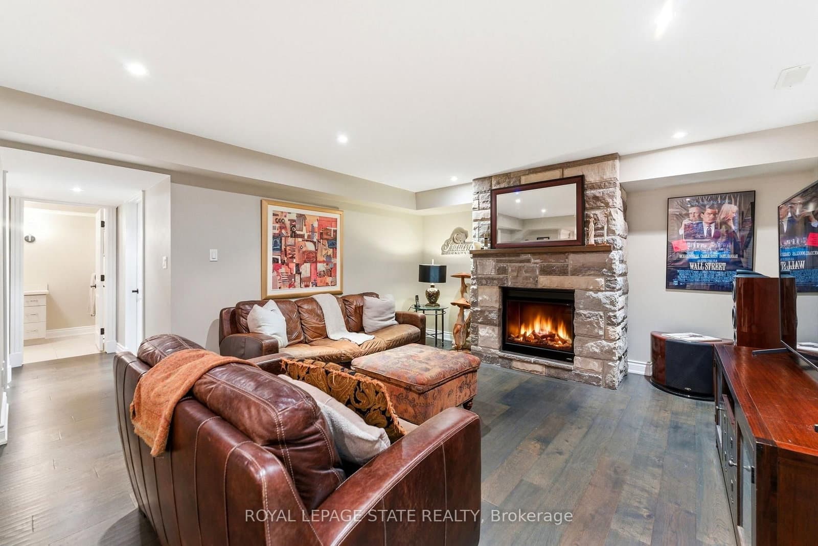 67 Alma Street thumbnail 41