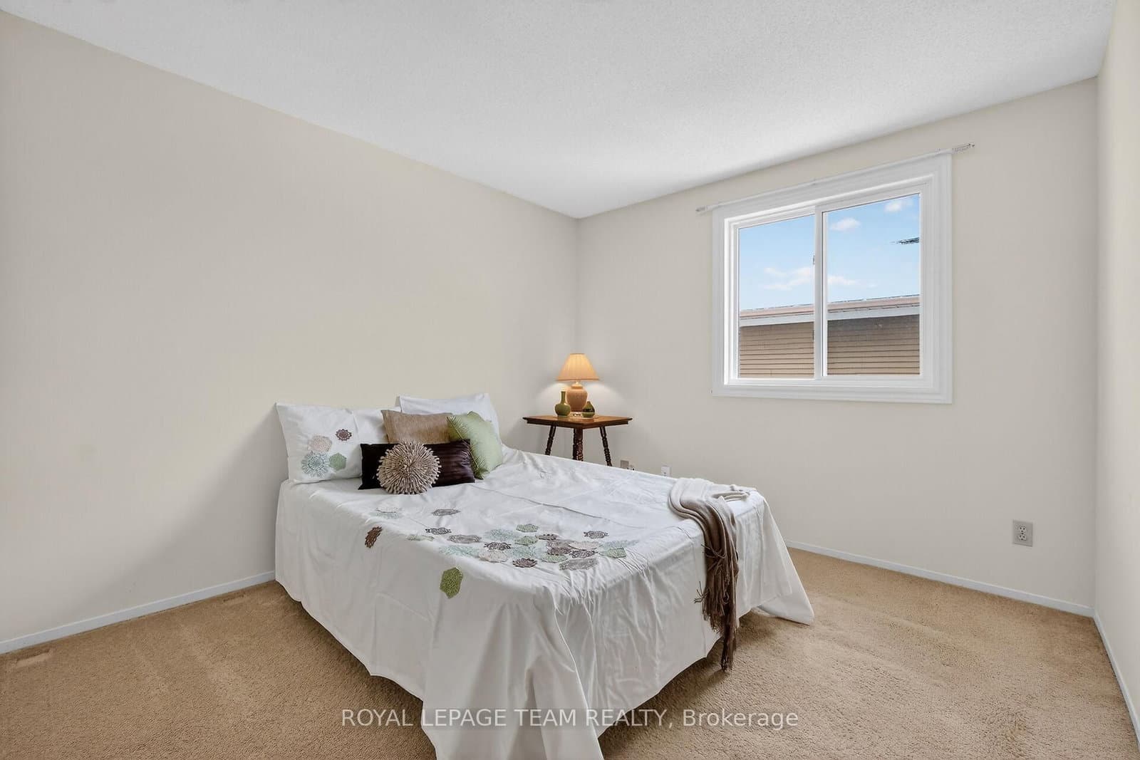 97 Huntsman Crescent thumbnail 16