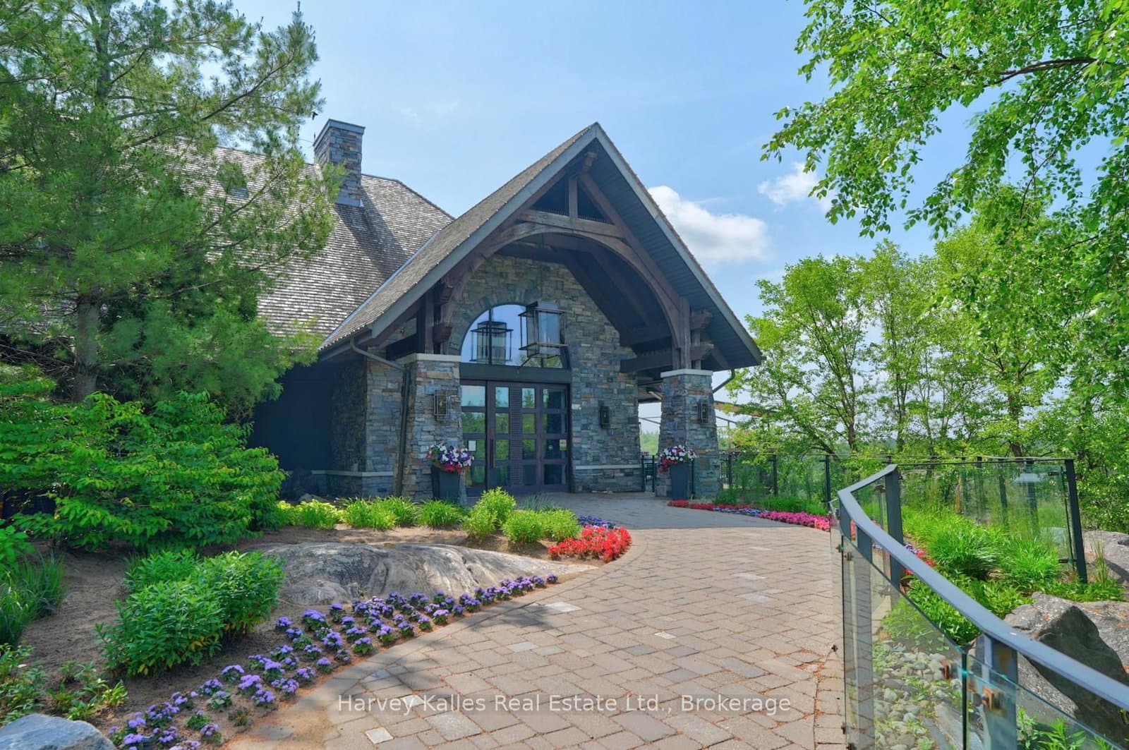 120 Carrick Trail, Unit 401 thumbnail 28