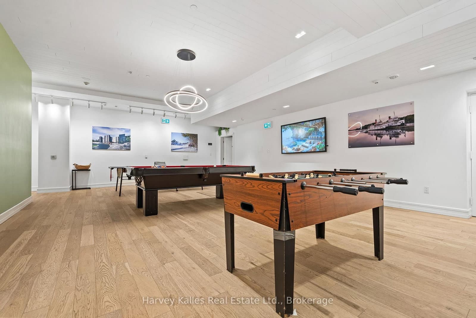 120 Carrick Trail, Unit 401 thumbnail 32