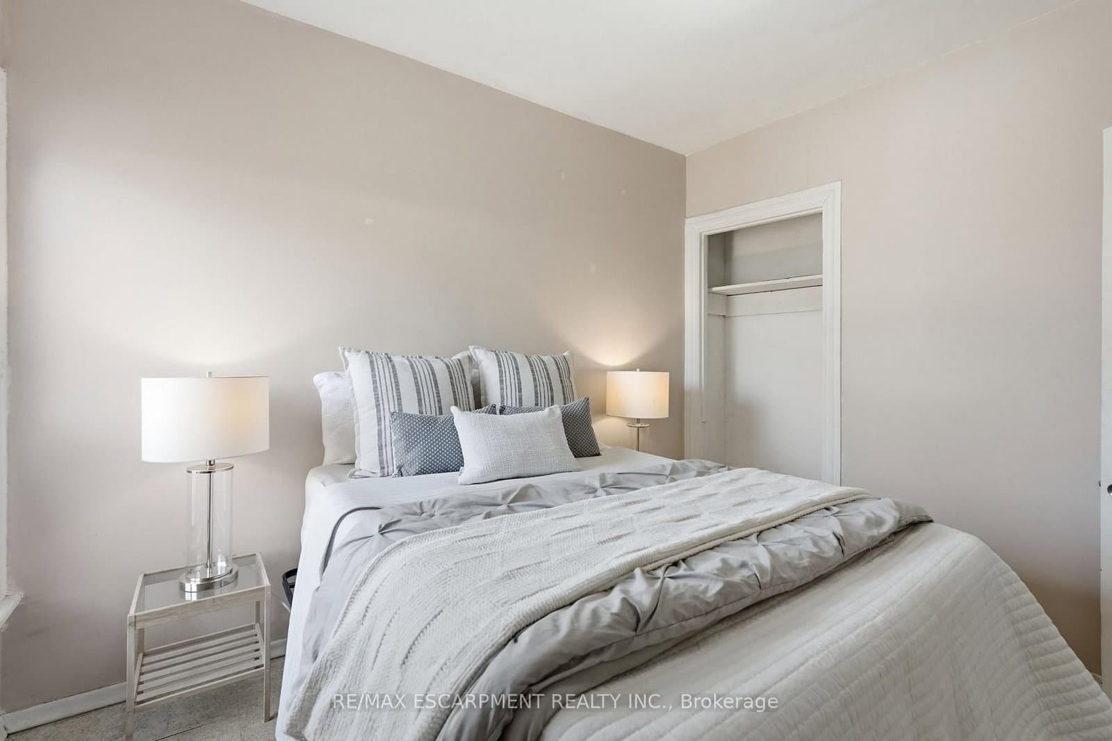 79 Murray Street E thumbnail 28