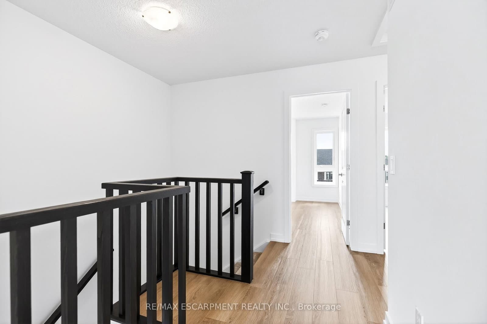 55 Great Falls Boulevard thumbnail 30
