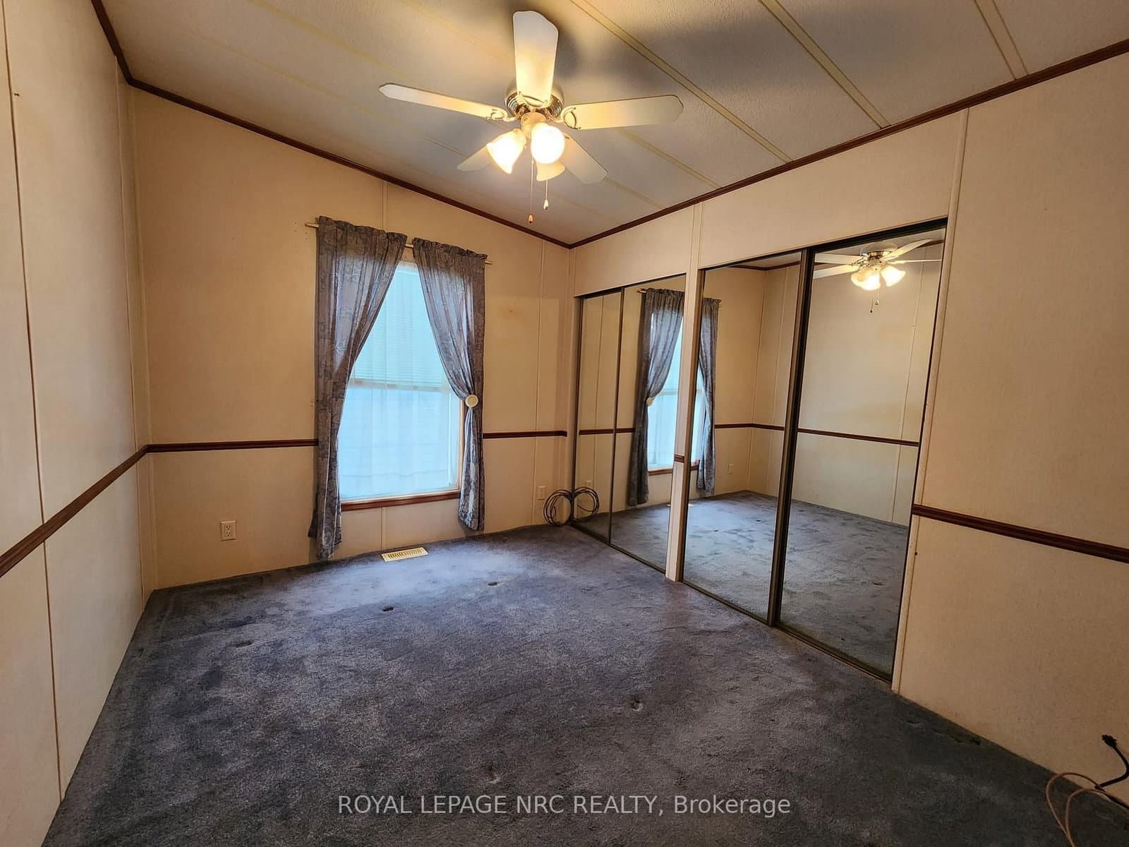 3033 Townline Road, Unit 233 thumbnail 14
