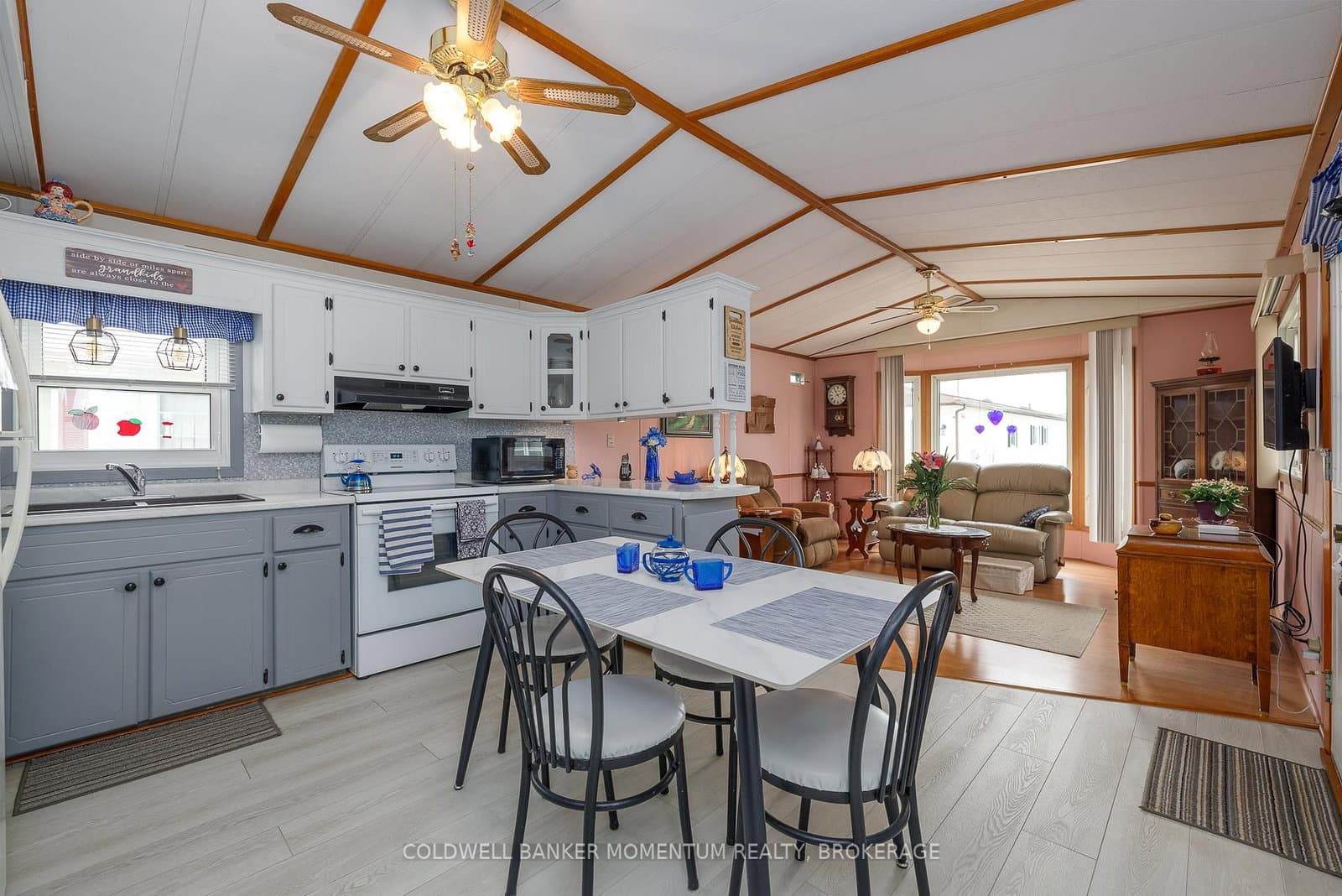 3033 Townline Road, Unit 346 thumbnail 8
